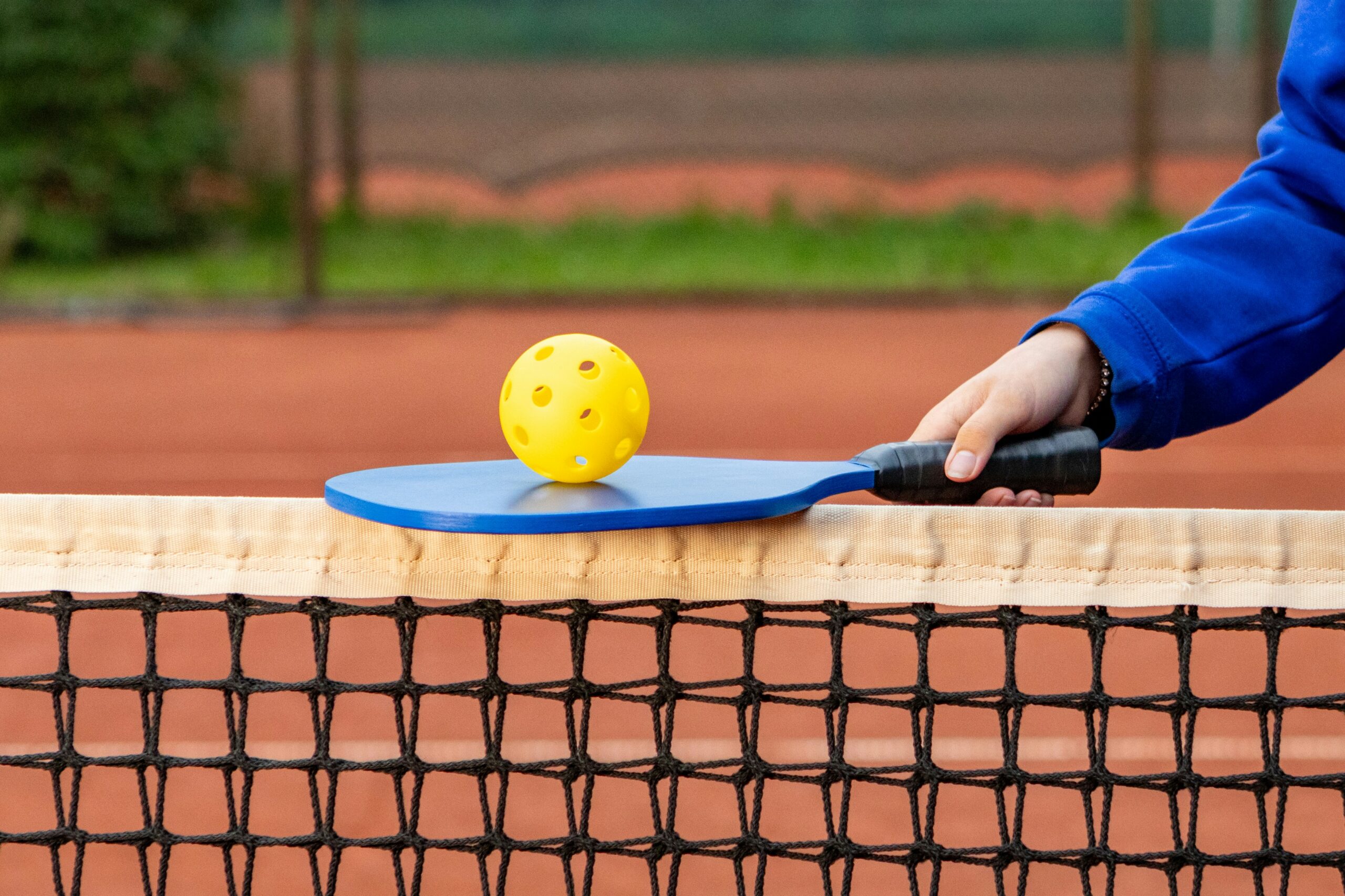 Pickleball scoring rules.